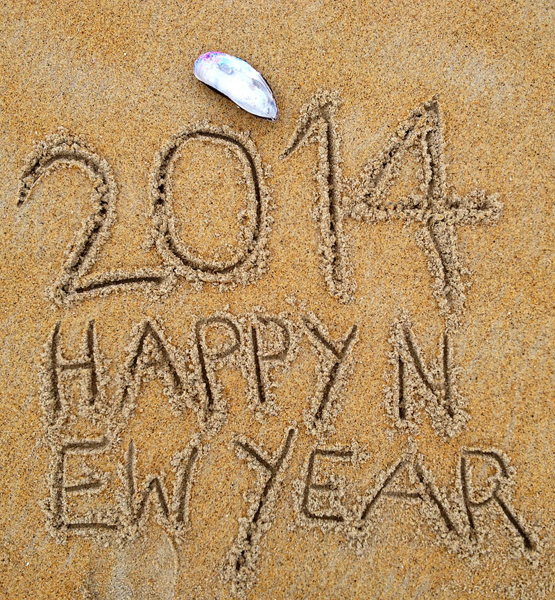 „happy new year 2014“ –  St. Kilda beach, Dunedin, NZ