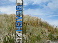 „beachaccess“ – Mangawhai heads, NZ