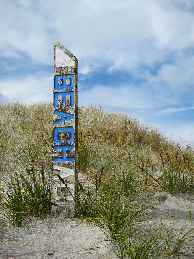 „beachaccess“  – Mangawhai heads, NZ