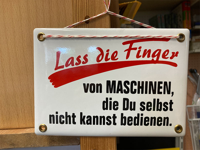 April – gefunden in Bergstedt im Kaufhaus Hillmer