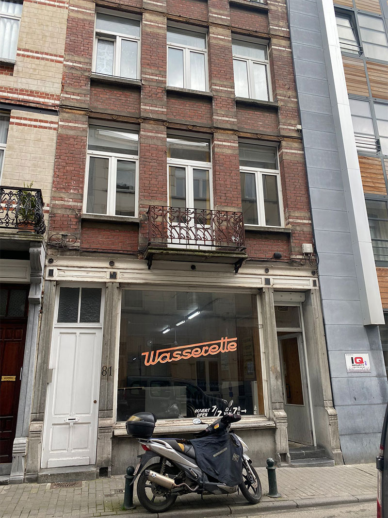 September – gefunden in Genf